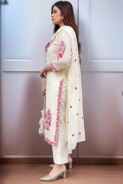 Womens Cream Viscose Rayon Straight Embroidered Kurta with Pant & Dupatta (S)